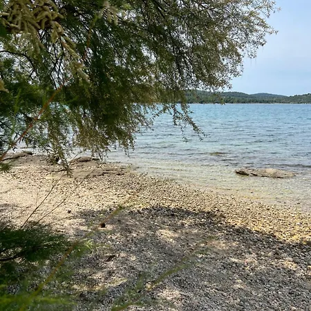 Διαμέρισμα Olive House Pirovac