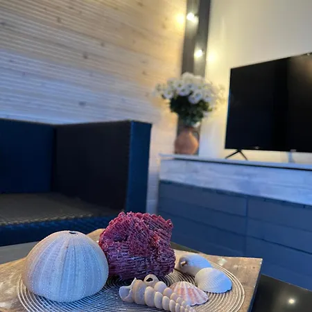 Olive House פירובאץ