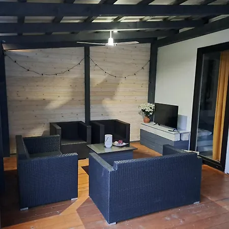 Olive House * פירובאץ