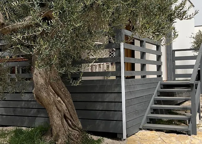 Appartement Olive House Pirovac